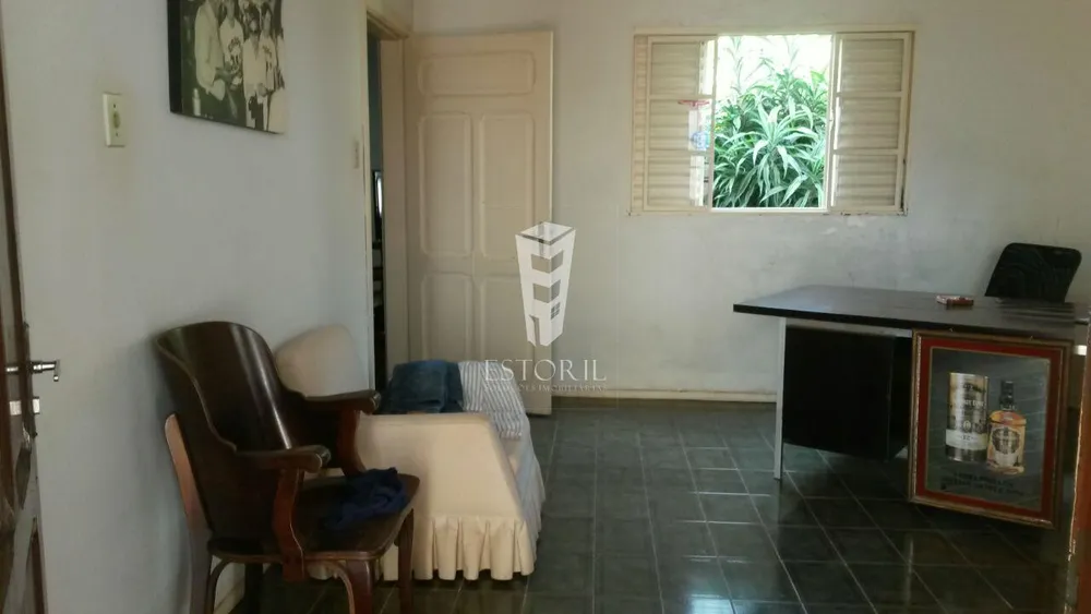 Casa, 2 quartos, 750 m² - Foto 16