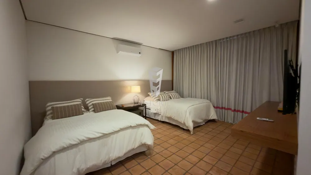 Casa, 6 quartos, 11900 m² - Foto 1