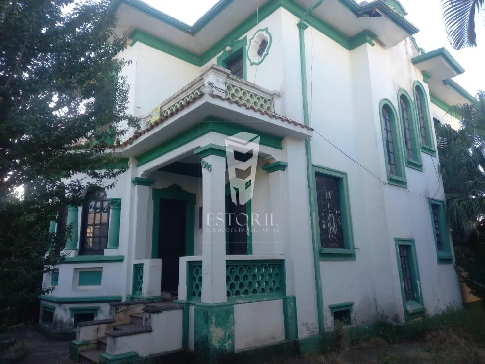 Sobrado, 2 quartos, 521 m² - Foto 1