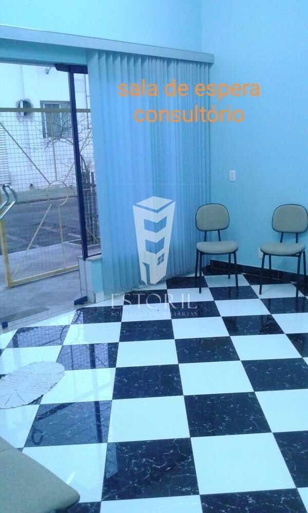 Casa para alugar com 4 quartos, 420m² - Foto 3