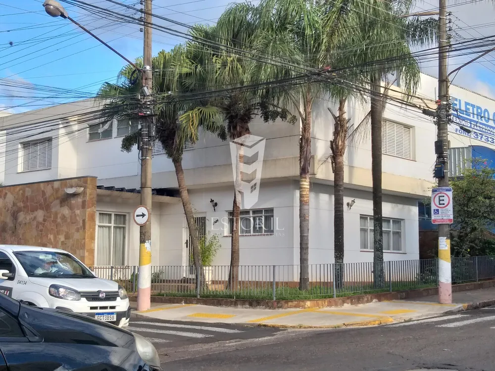 Sobrado, 4 quartos, 299 m² - Foto 1