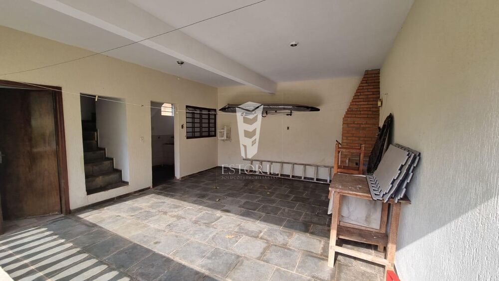 Sobrado à venda com 6 quartos, 374m² - Foto 18