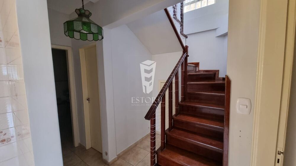 Sobrado à venda com 6 quartos, 374m² - Foto 6