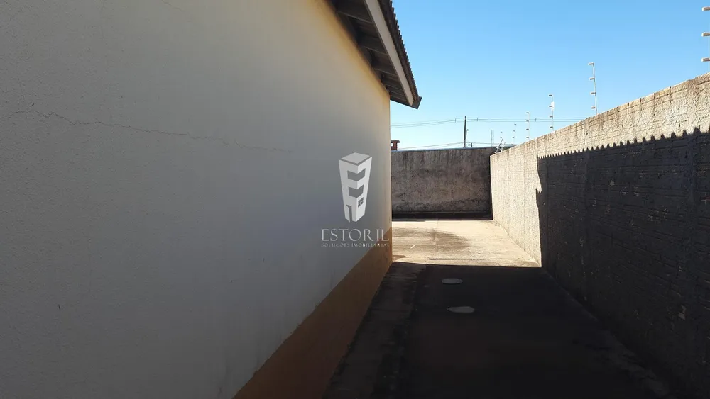 Casa, 2 quartos, 200 m² - Foto 2