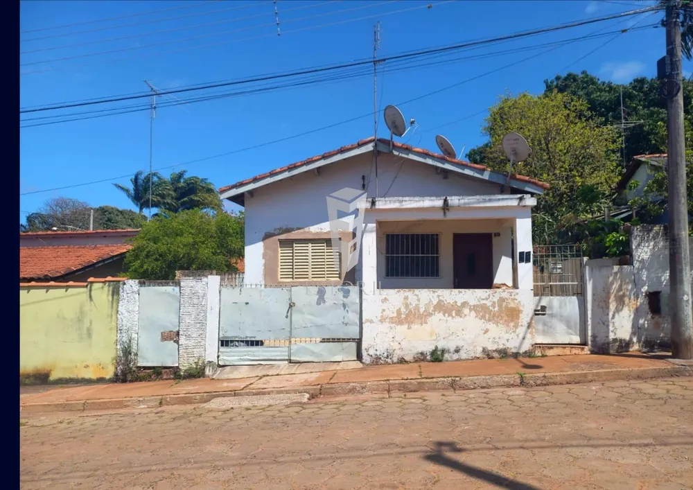 Casa, 2 quartos, 300 m² - Foto 1