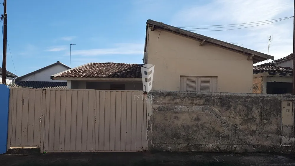 Casa, 3 quartos, 313 m² - Foto 1