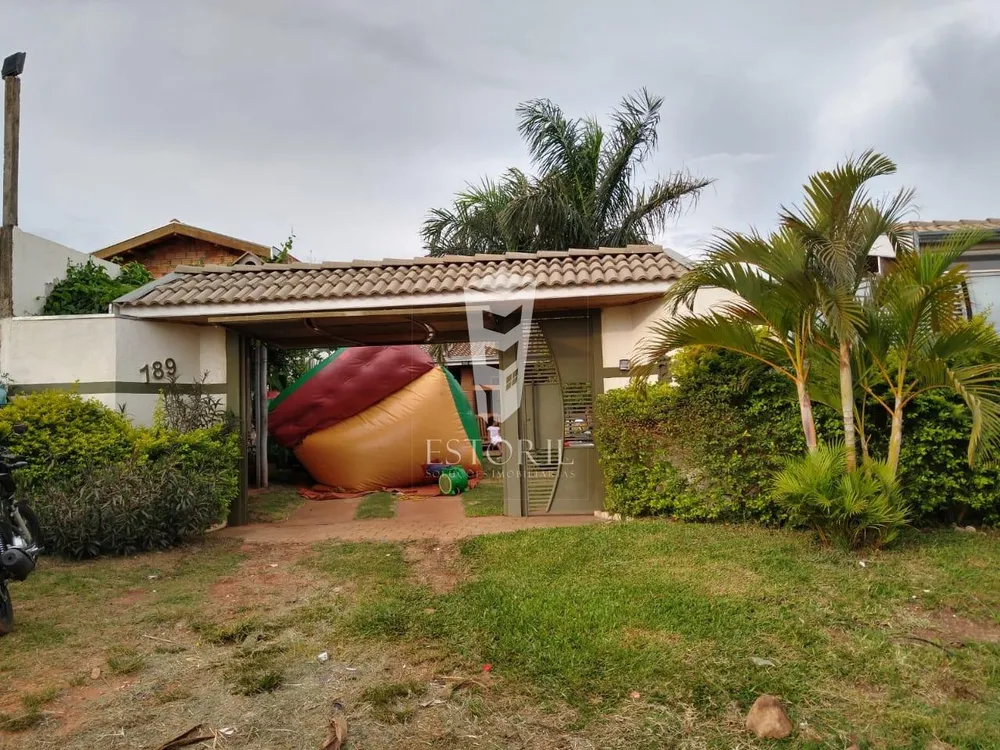 Casa, 2 quartos, 375 m² - Foto 1