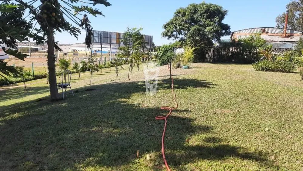 Terreno, 2100 m² - Foto 2