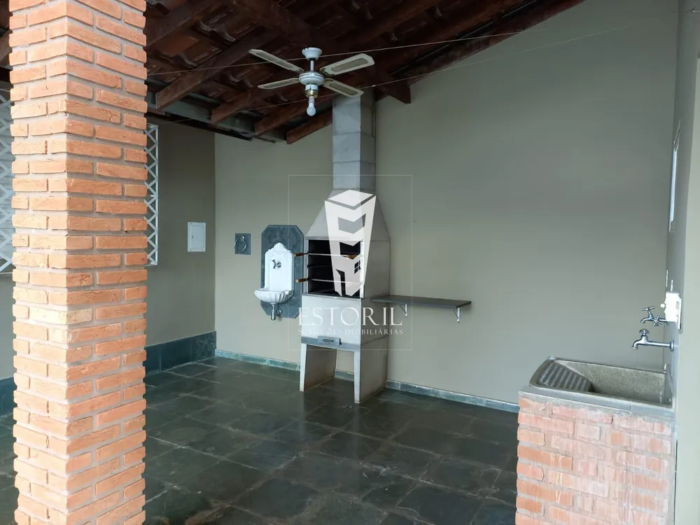 Casa, 4 quartos, 300 m² - Foto 3
