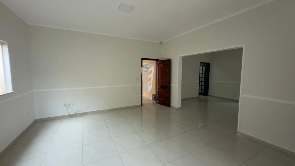 Casa, 1 quarto, 315 m² - Foto 8