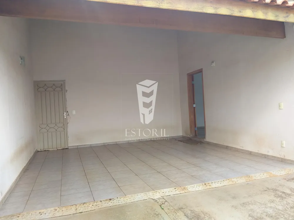 Casa, 2 quartos, 300 m² - Foto 1