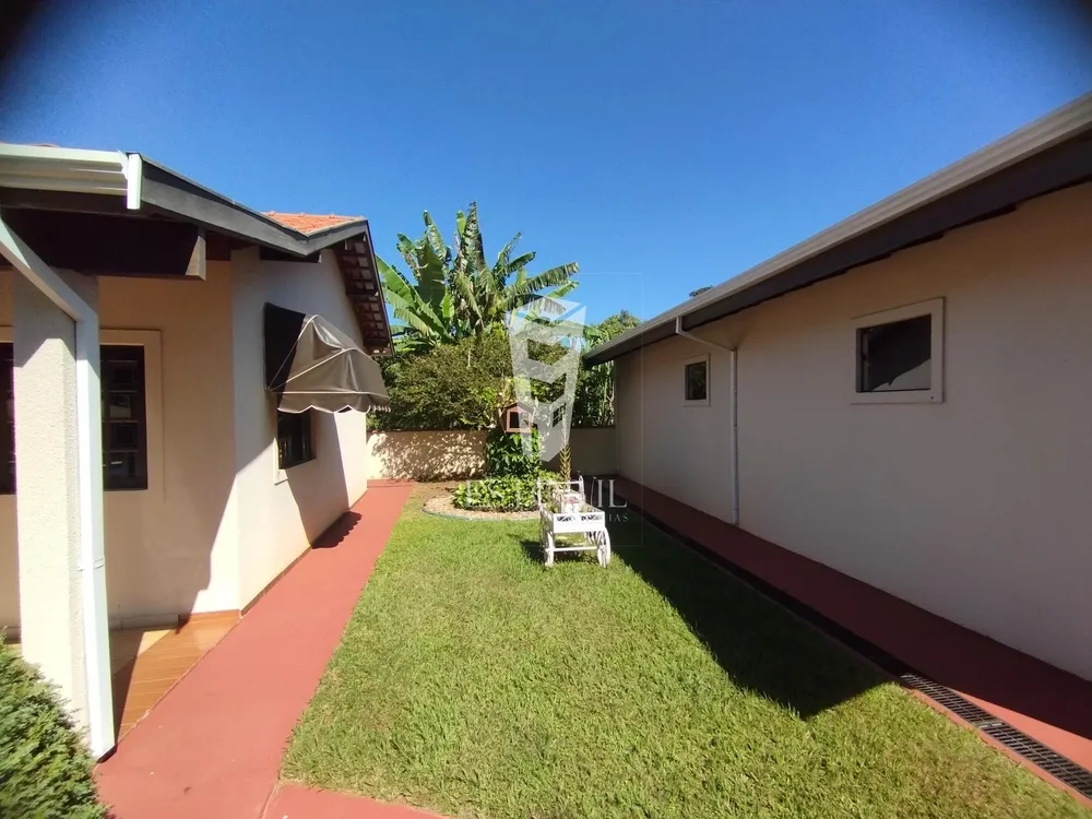 Casa, 3 quartos, 1089 m² - Foto 2