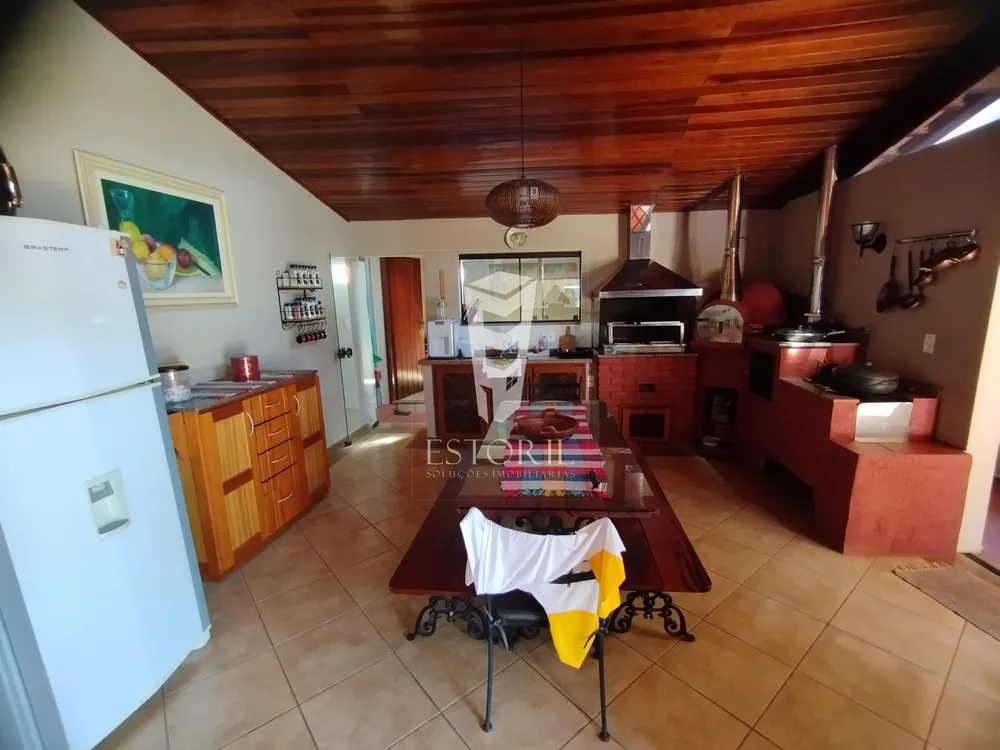 Casa, 3 quartos, 1089 m² - Foto 9
