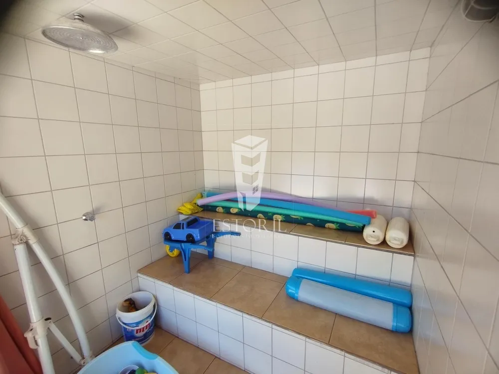 Casa, 3 quartos, 1089 m² - Foto 6