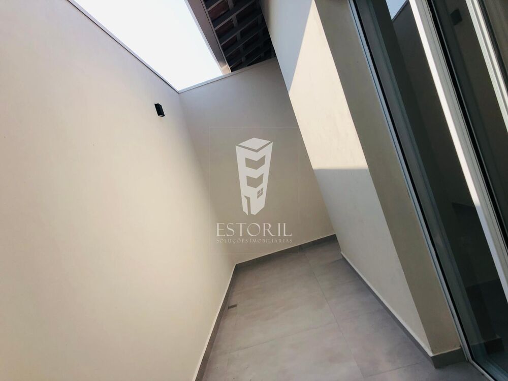 Casa à venda com 2 quartos, 500m² - Foto 24
