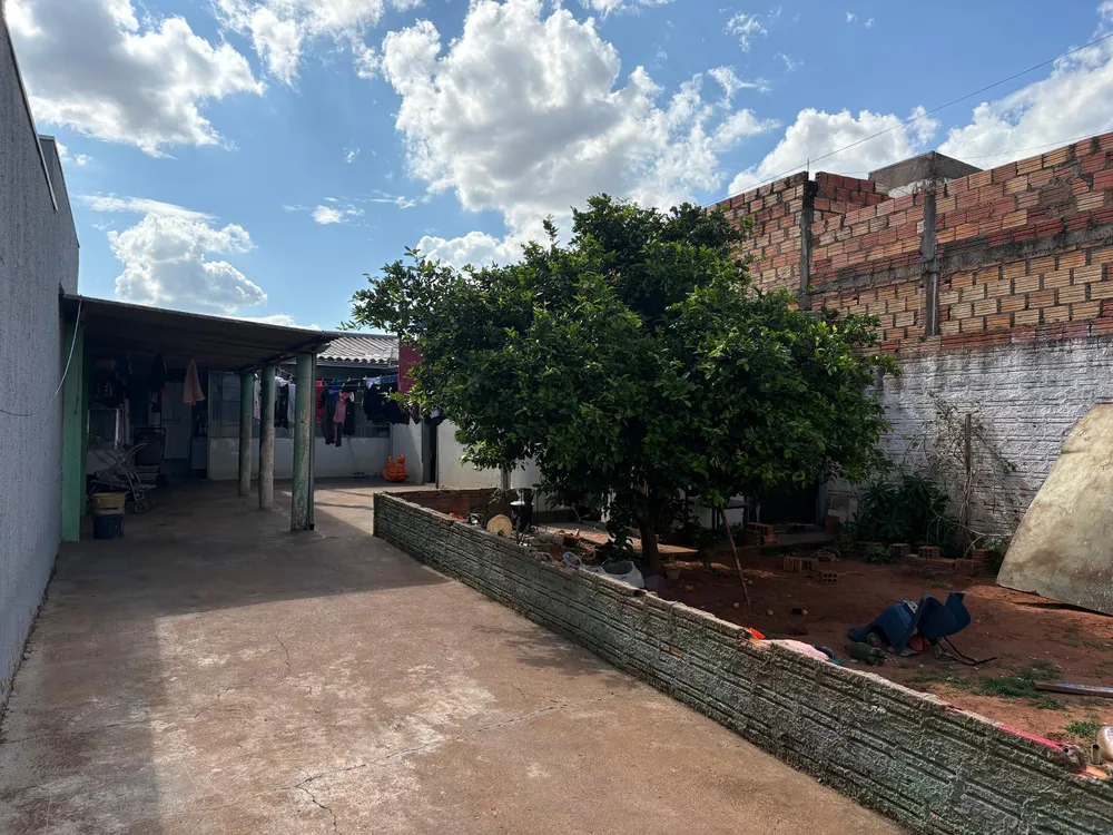 Casa, 2 quartos, 195 m² - Foto 2