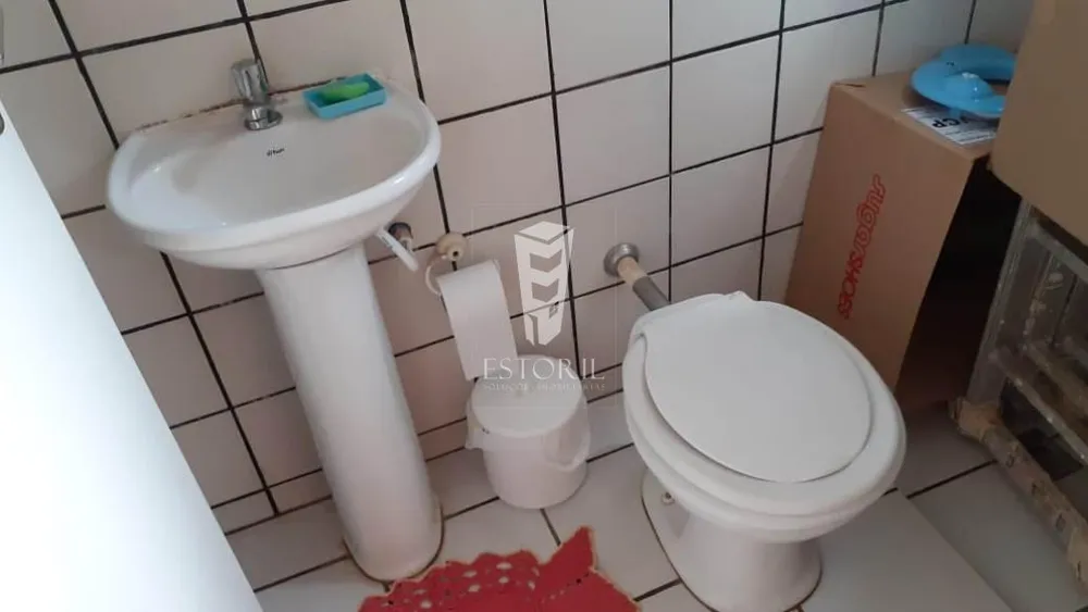 Casa, 3 quartos, 240 m² - Foto 2