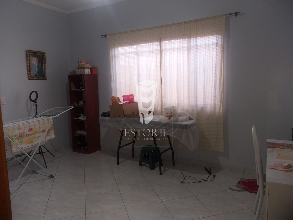 Casa à venda com 3 quartos, 270m² - Foto 3