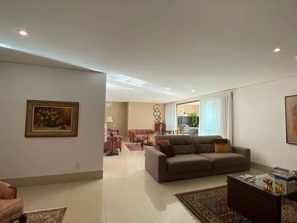 Apartamento, 4 quartos, 244 m² - Foto 1