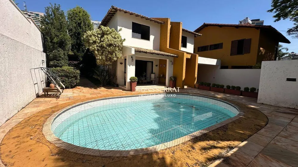 Casa, 5 quartos, 402 m² - Foto 1
