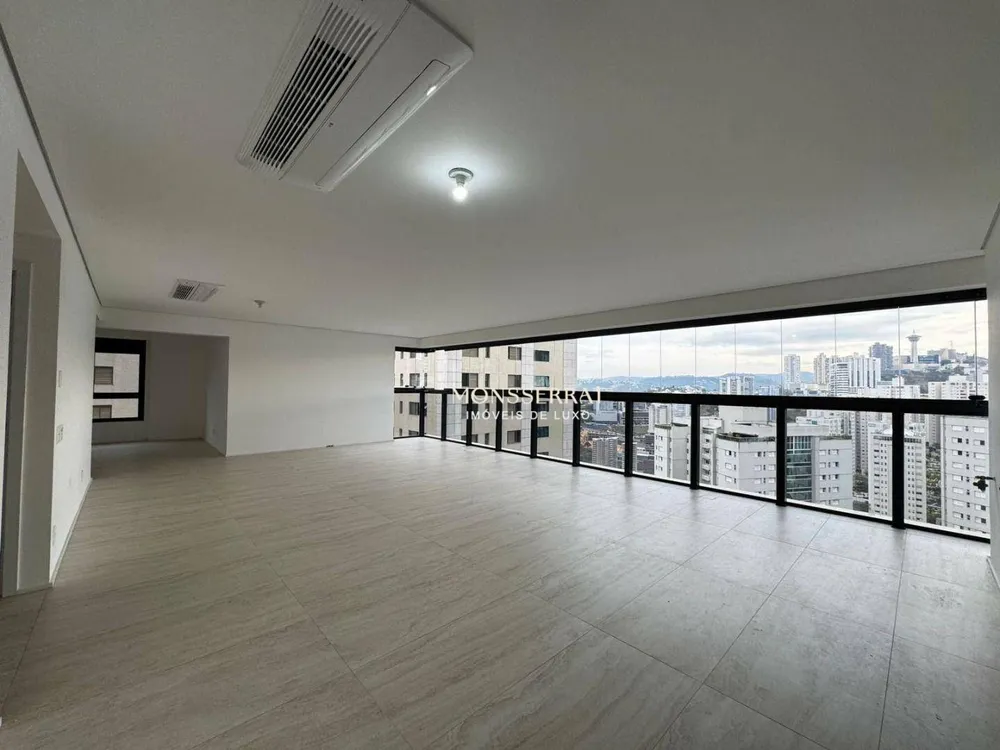 Apartamento, 4 quartos, 202 m² - Foto 1