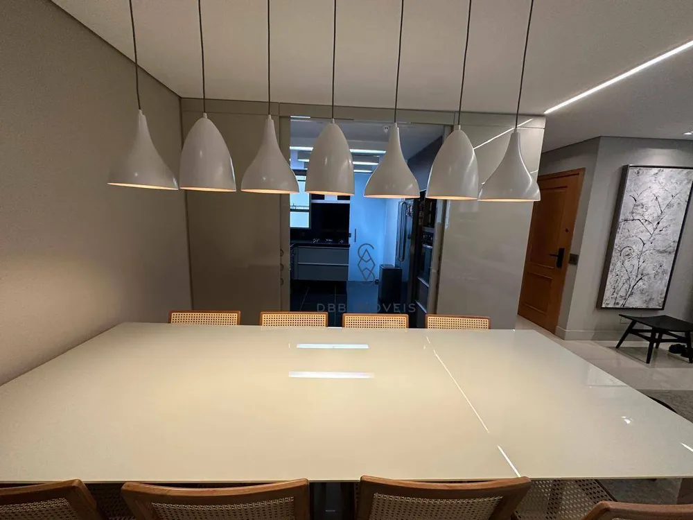 Apartamento, 3 quartos, 143 m² - Foto 2