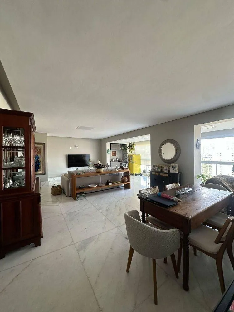 Apartamento, 4 quartos, 154 m² - Foto 2