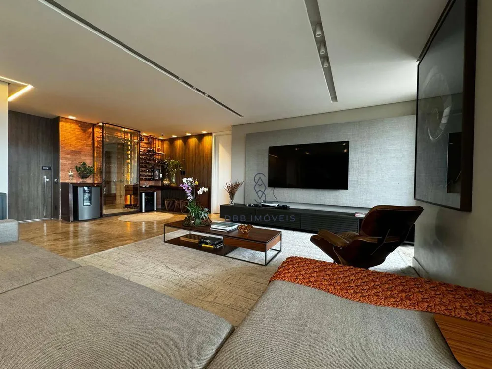 Apartamento, 3 quartos, 244 m² - Foto 8