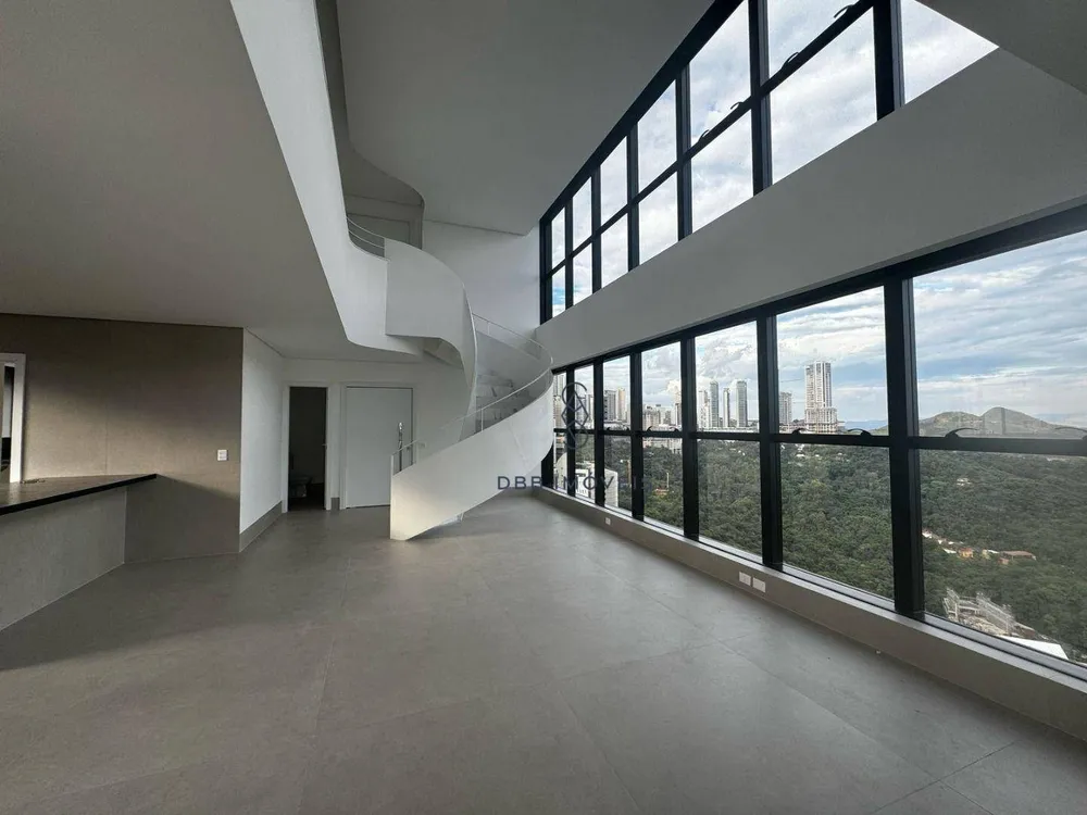 Apartamento, 4 quartos, 230 m² - Foto 1