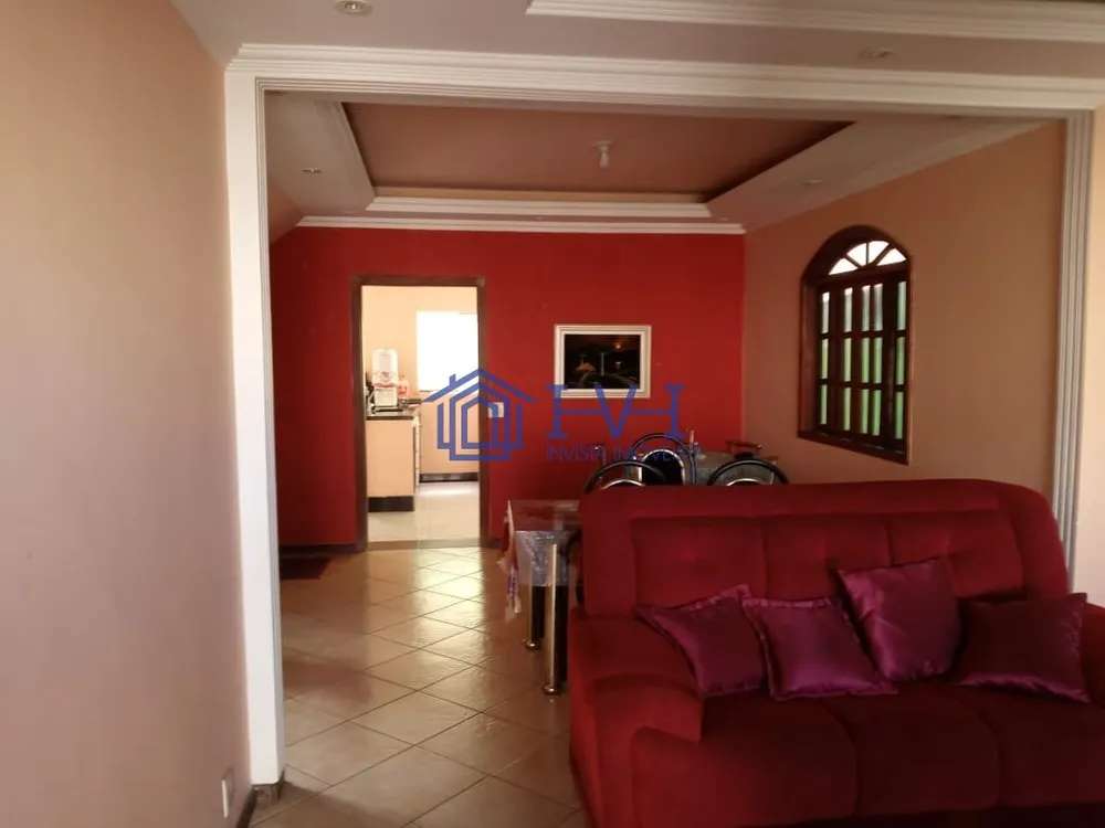 Casa, 4 quartos, 240 m² - Foto 3