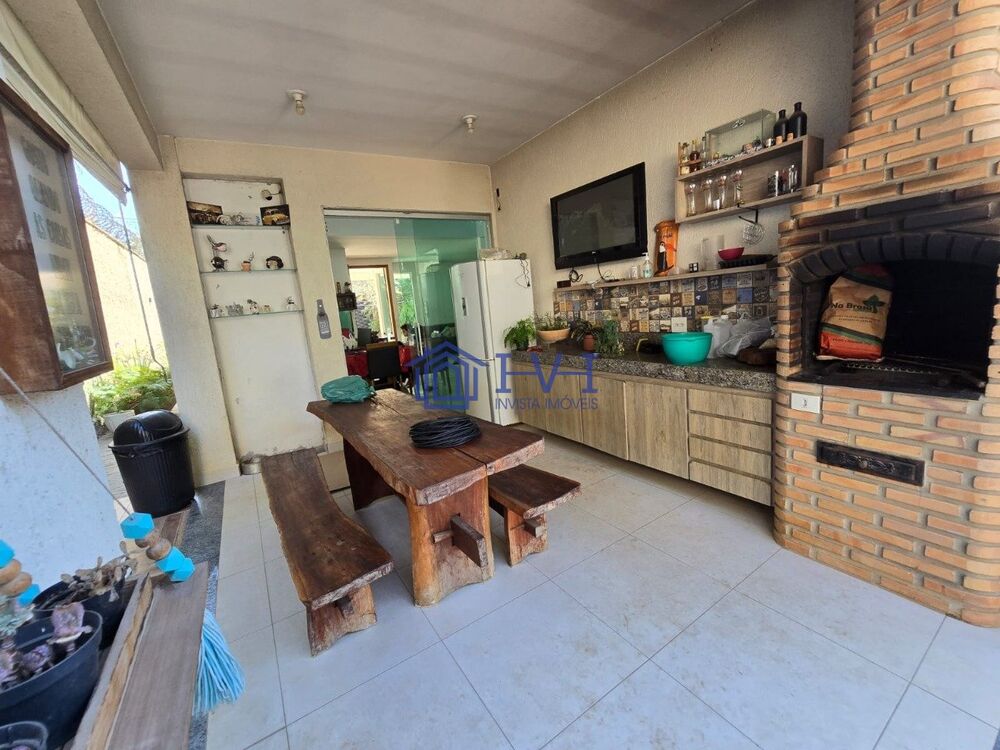 Casa, 3 quartos, 240 m² - Foto 3