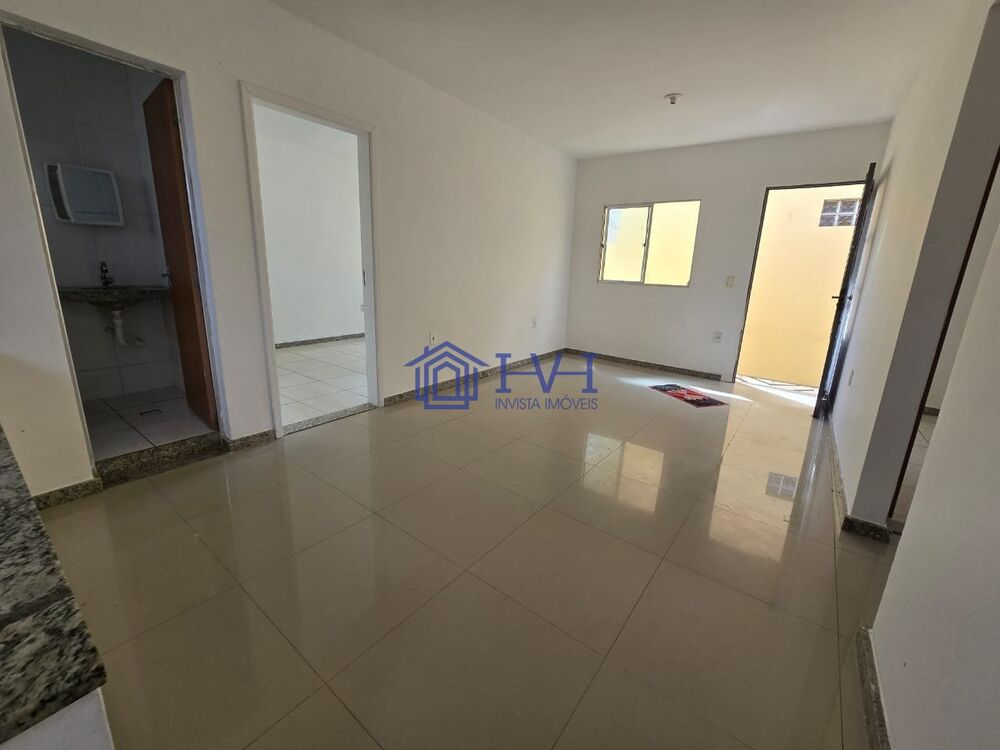 Casa à venda com 3 quartos, 80 - Foto 1