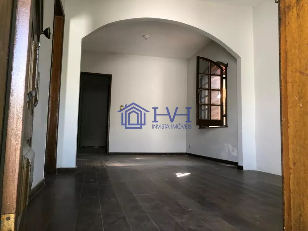 Casa à venda com 4 quartos, 360m² - Foto 5