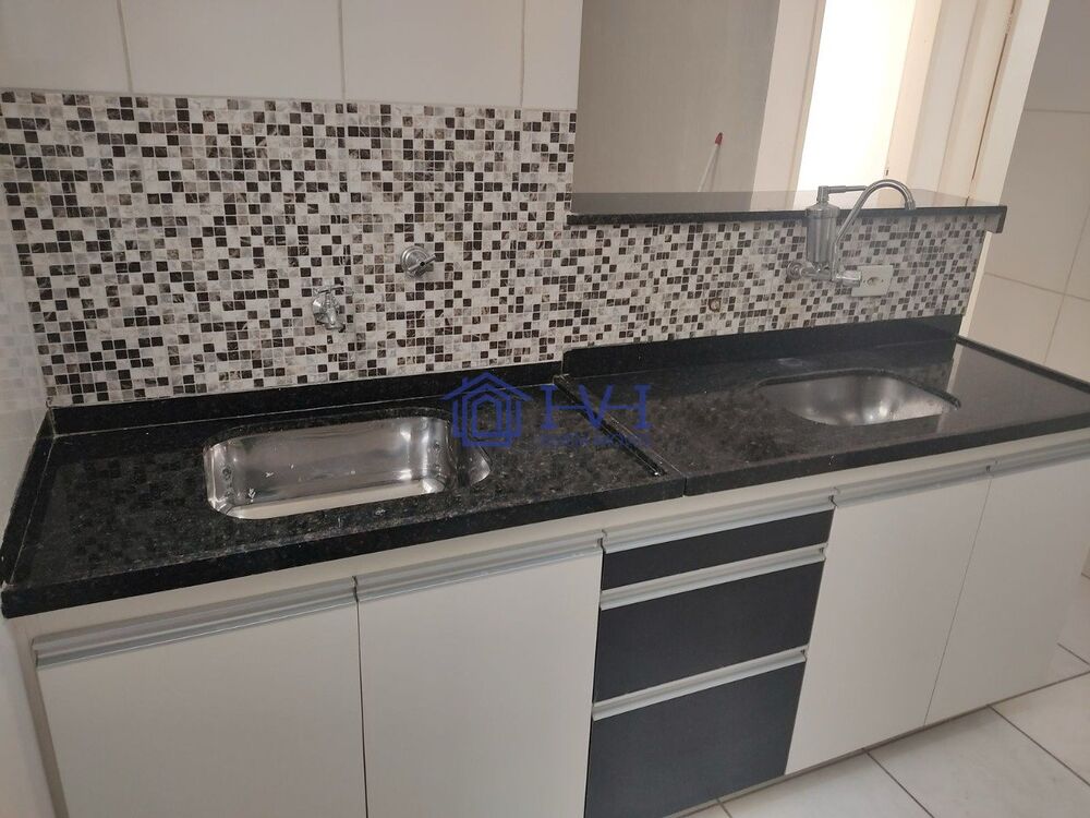 Apartamento à venda com 2 quartos, 45m² - Foto 30