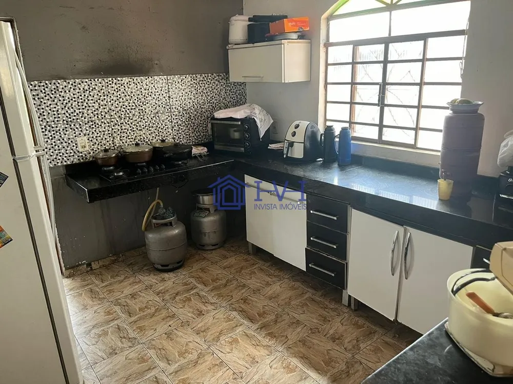 Casa, 2 quartos, 300 m² - Foto 2