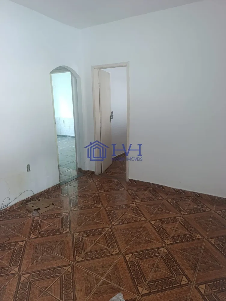 Casa, 2 quartos, 200 m² - Foto 1