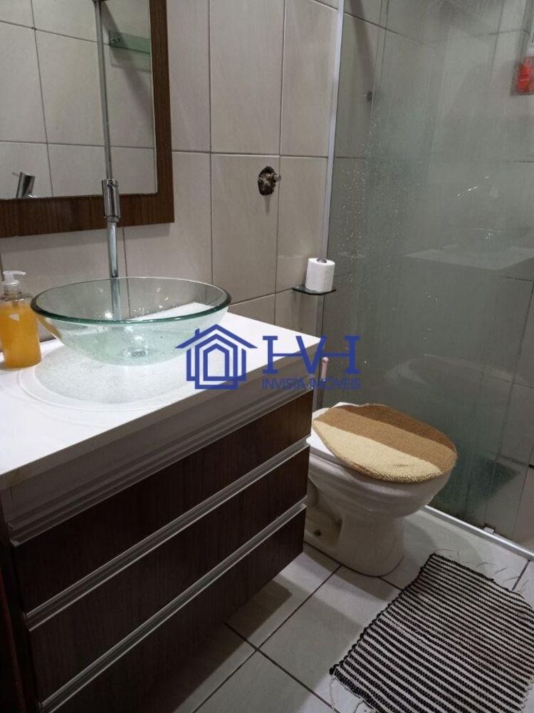Casa, 7 quartos, 188 m² - Foto 1