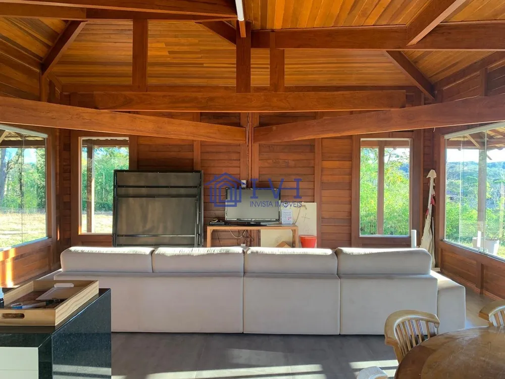 Sítio, 3 quartos, 4000 m² - Foto 1