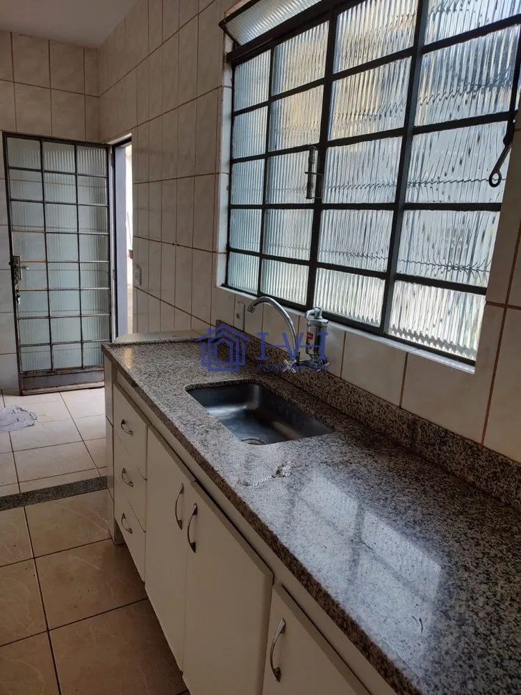 Casa, 3 quartos, 200 m² - Foto 3