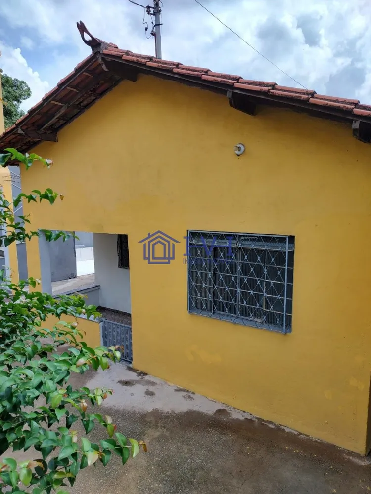 Casa, 3 quartos, 200 m² - Foto 1