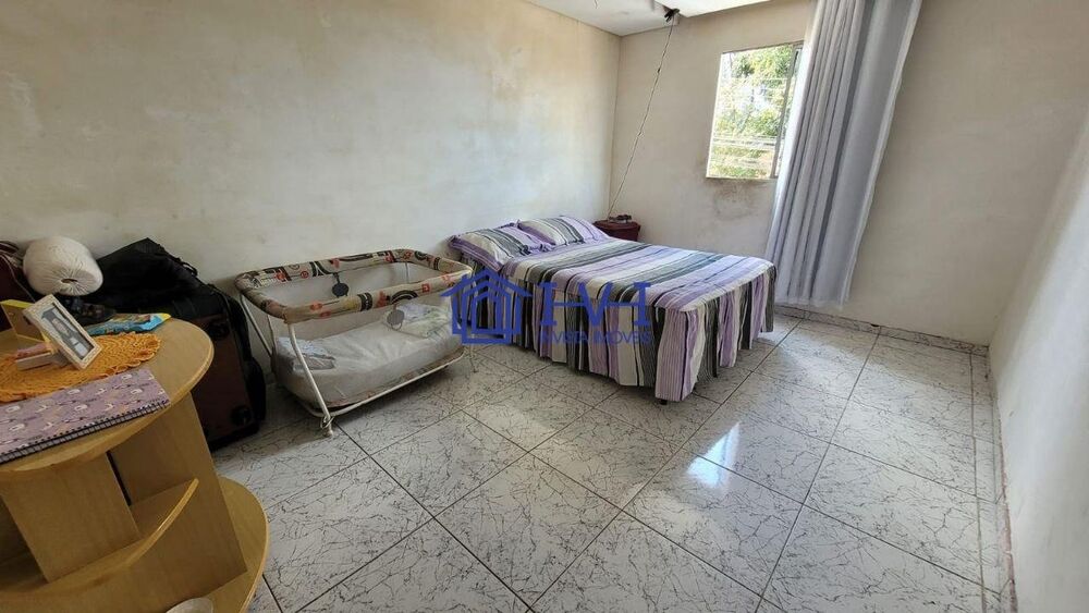 Casa à venda com 12 quartos, 500 - Foto 1