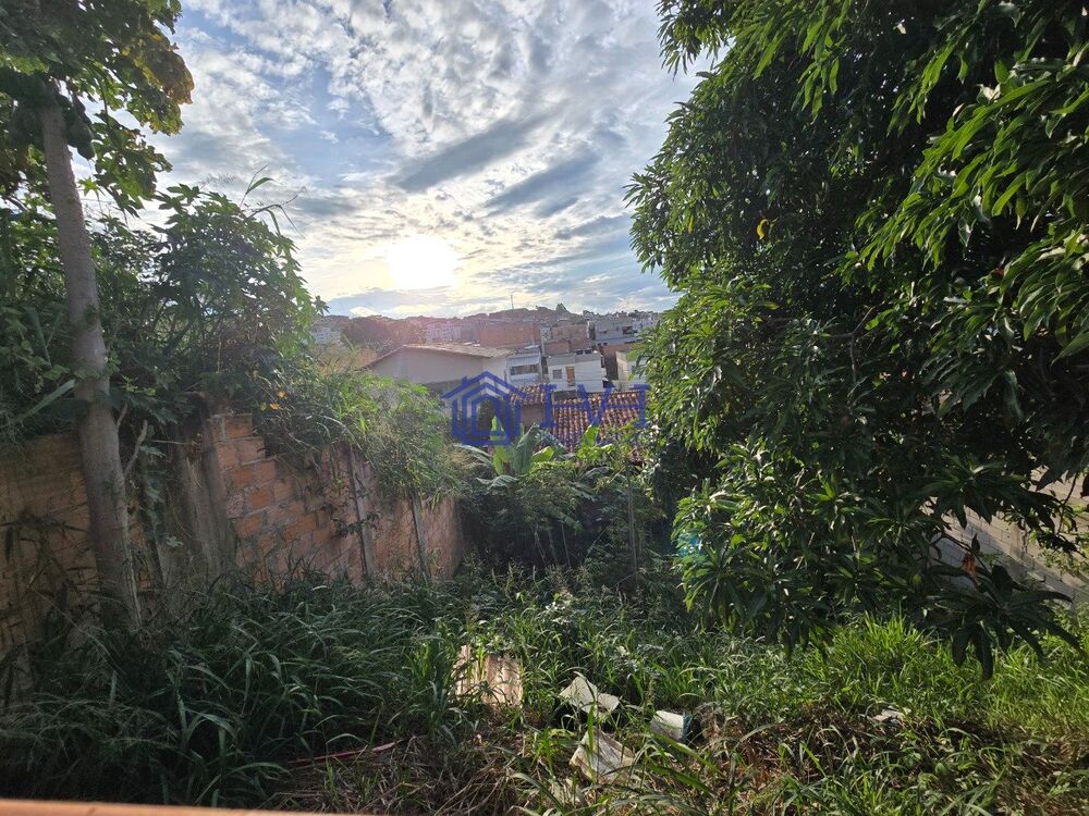 Terreno, 200 m² - Foto 1