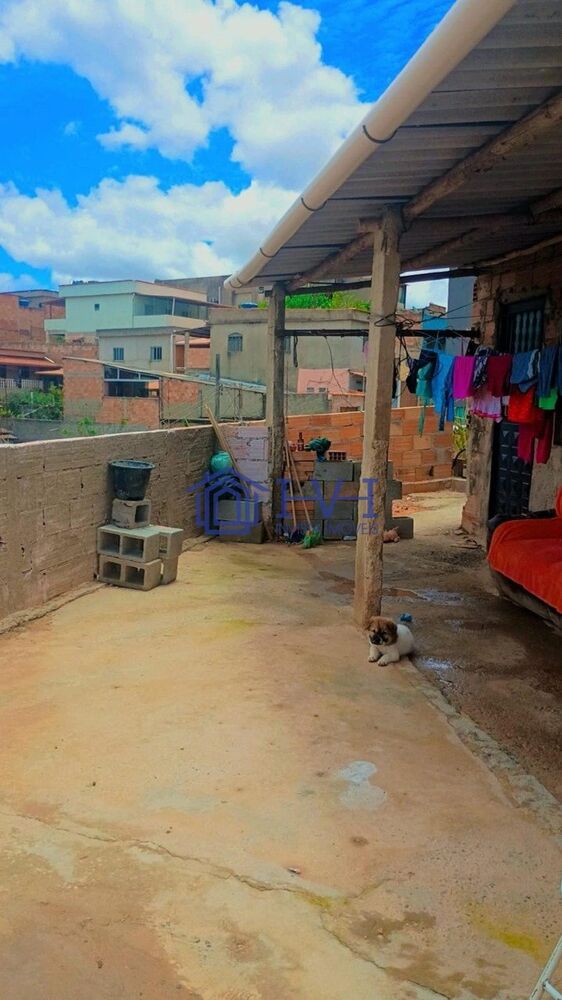 Casa à venda com 2 quartos, 200m² - Foto 11