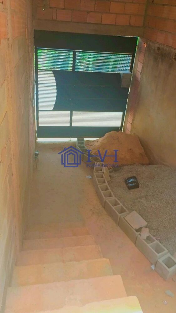 Casa à venda com 2 quartos, 200m² - Foto 15