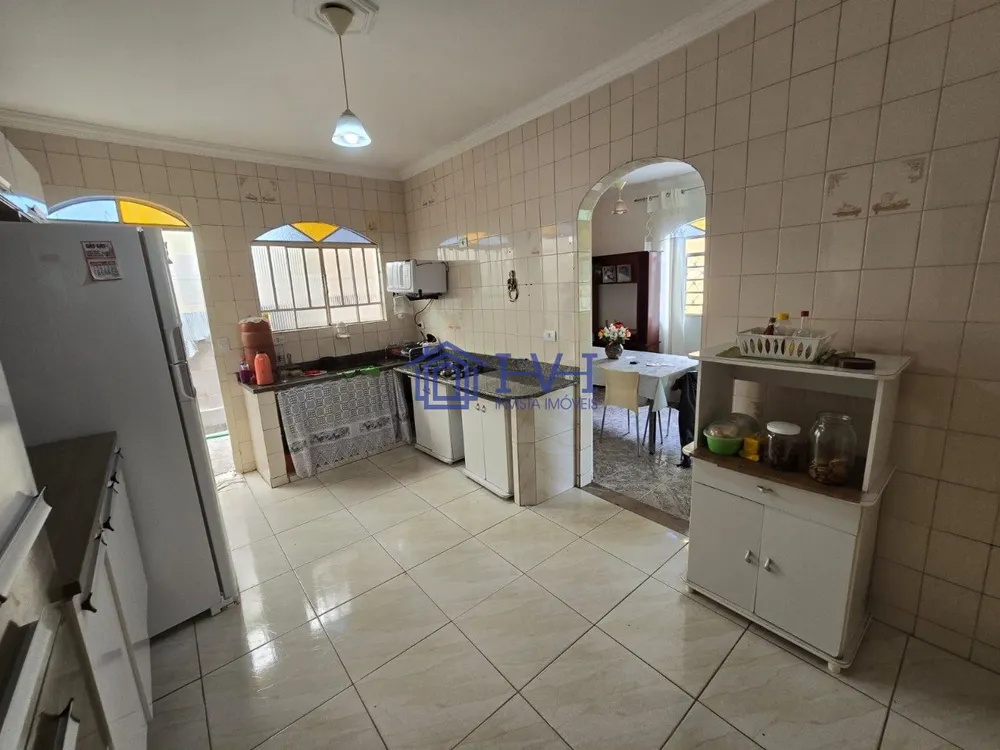 Casa, 3 quartos, 250 m² - Foto 7