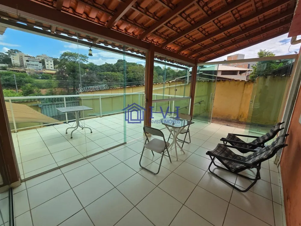 Casa, 3 quartos, 250 m² - Foto 3