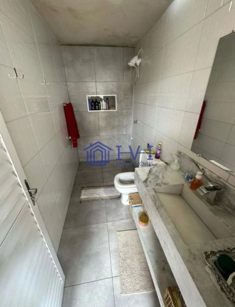 Casa à venda com 4 quartos, 184m² - Foto 3