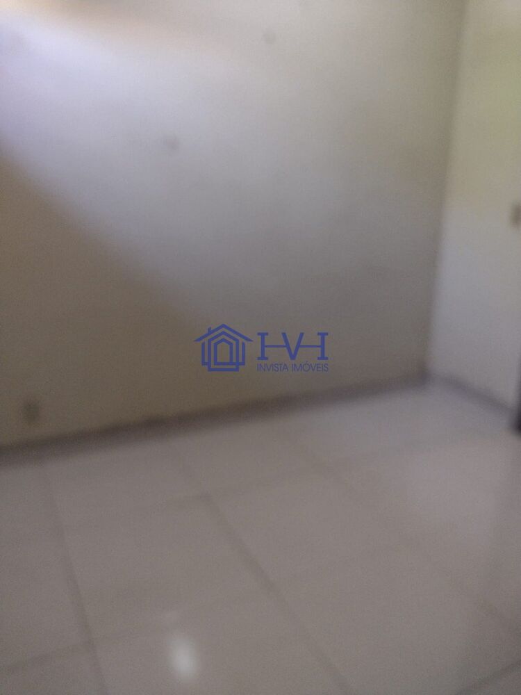 Casa à venda com 3 quartos, 360m² - Foto 3