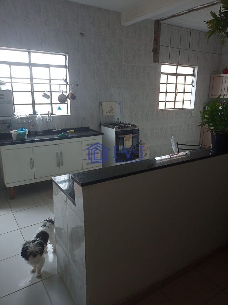 Casa, 3 quartos, 568 m² - Foto 1