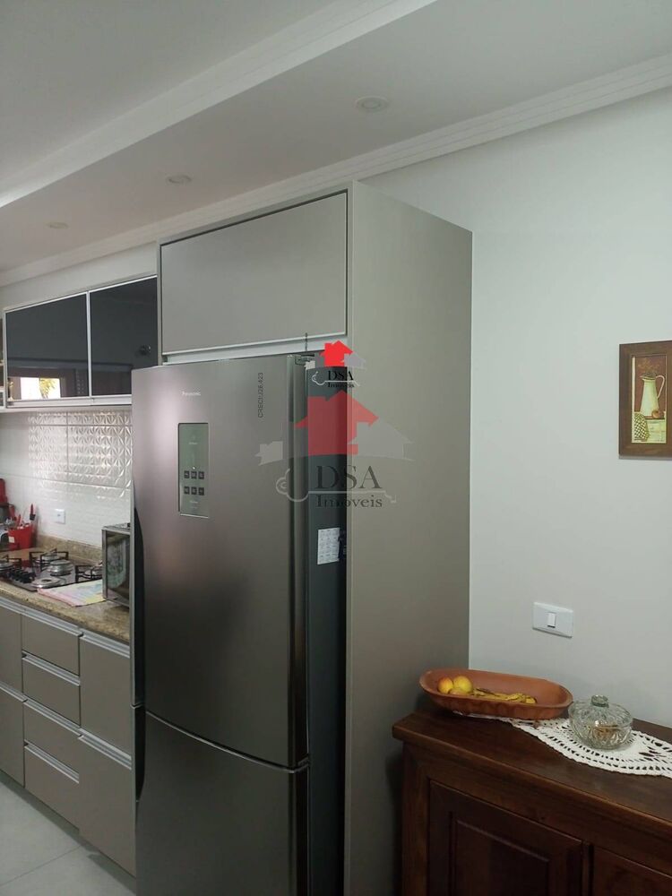 Casa, 4 quartos, 251 m² - Foto 1